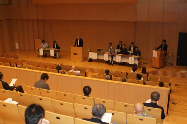 幹事会の様子